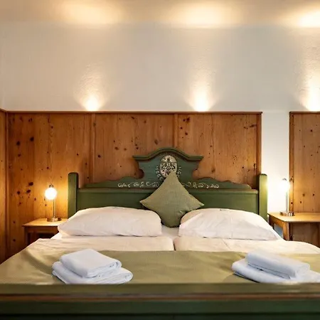 Lodge Triad Ferienhaeuschen Stoeckl Bad Schonau