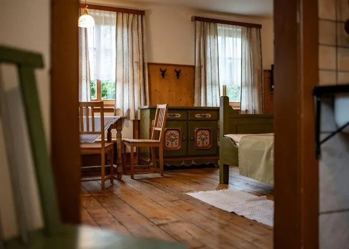 Triad Ferienhaeuschen Stoeckl Lodge *